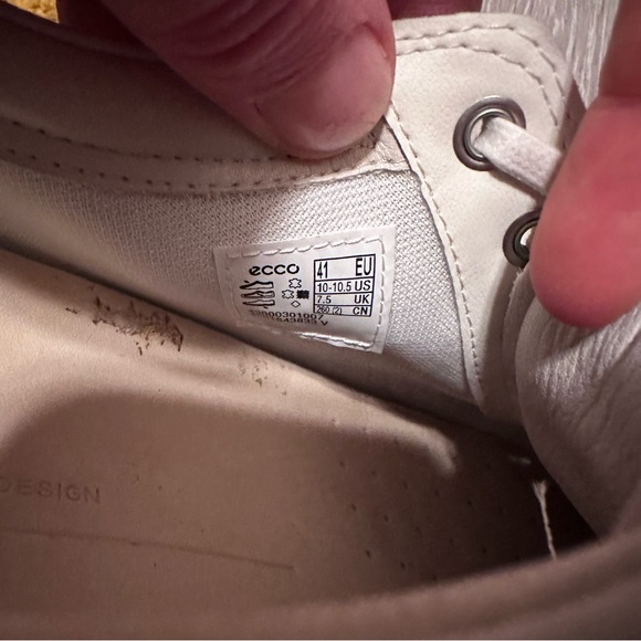 Ecco Soft 7 women’s leather tie sneaker - Picture 7 of 8